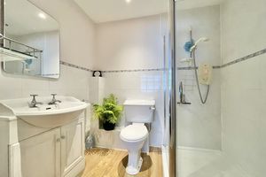 Photo 25- click for photo gallery